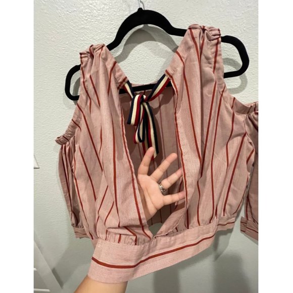 GAGO Burgundy Off Shoulder Open Back Blouse - Picture 4 of 4